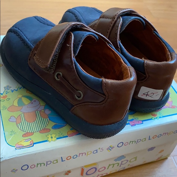 Oompa Loompa’s Baby Shoes - Picture 3 of 5